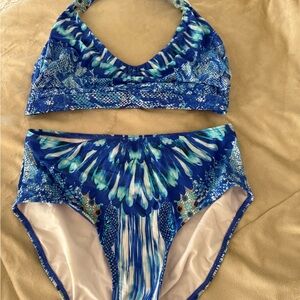 VENUS Blue and Green Bikini Set